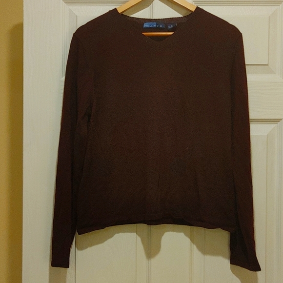 Dark burgundy sweater - Picture 1 of 3